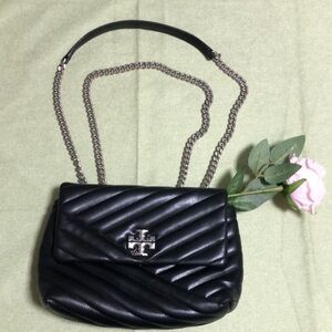 Silver Chain Tory Burch Kira Small Chevron Black bag